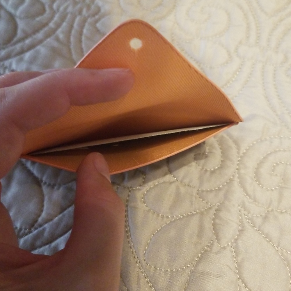 Minor History Wallet - Picture 3 of 3